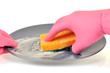 Nettoyer une assiette