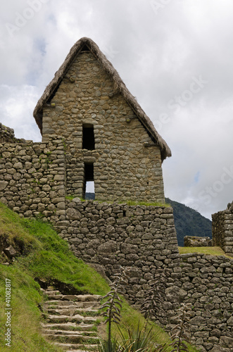 Foto: Two-story Inca building at Machu Picchu Two-story Inca building at Machu Picchu