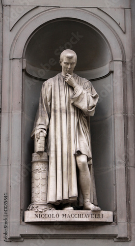 Photo: Statue of Machiavelli Statue of Machiavelli