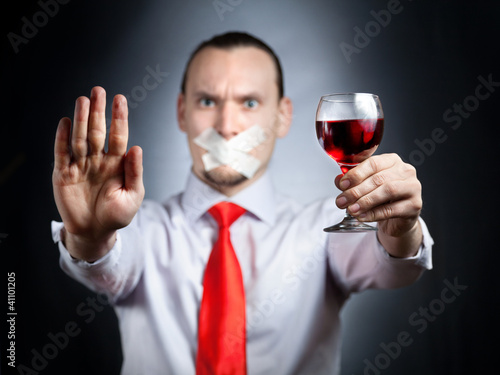 Foto: Stop drinking alcohol Stop drinking alcohol