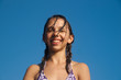 jeune fille à la plage