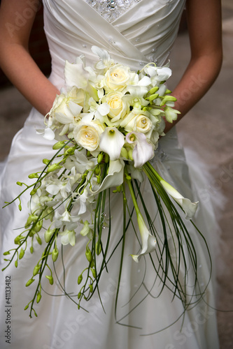 Photo: bride with flowers bride with flowers