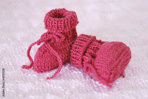 Photo: Pink baby booties Pink baby booties