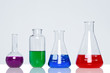 Foto: Chemicals in glass flasks Chemicals in glass flasks