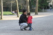 maman et fille cajoler