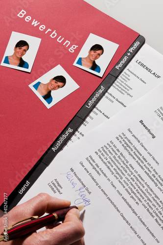 Photo: Lebenslauf und Bewerbung Schreiben in Deutsch Lebenslauf und Bewerbung Schreiben in Deutsch