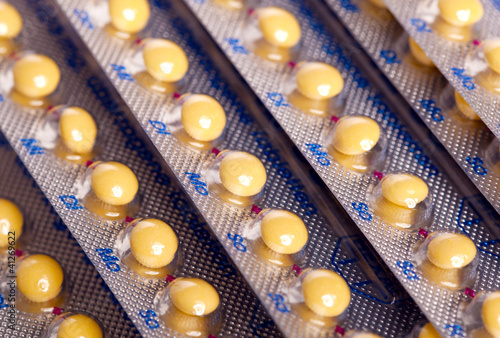 Foto: tablets (Birth Control Pills) background tablets (Birth Control Pills) background