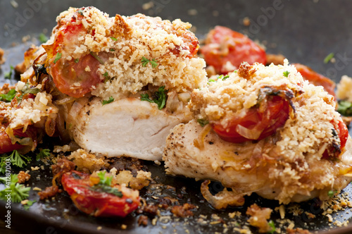 Foto: Hähnchen mit Salsa und Parmesan Hähnchen mit Salsa und Parmesan