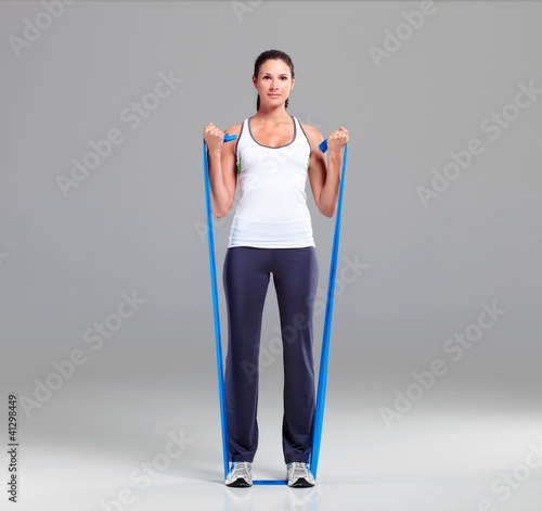 Photo: Training mit Theraband 3 Training mit Theraband 3