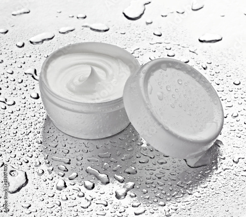 Photo: beauty cream container hygiene health care beauty cream container hygiene health care