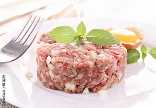 Photo: steak tartare steak tartare