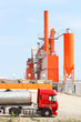 Foto: camion in cantiere camion in cantiere