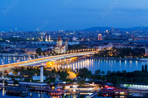 Photo: Wien, Panorama am Abend Wien, Panorama am Abend