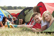 Foto: Young people on camping trip Young people on camping trip