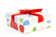 geschenk mit roter schleife #2