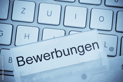 Foto: Aktenmappe zum Thema: Bewerbungen Aktenmappe zum Thema: Bewerbungen