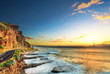 Crépuscule sur le littoral ouest de La Réunion.