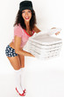 hübsche Frau vom Pizzaservice