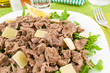 straccetti di carne con rucola e parmigiano