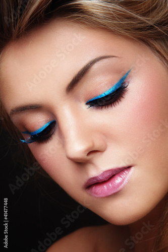 Photo: Blue eyeliner Blue eyeliner
