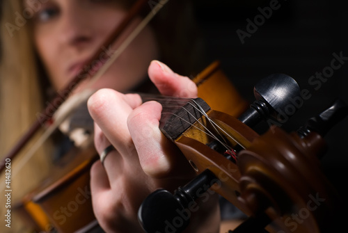 Photo: Girl with violin Girl with violin