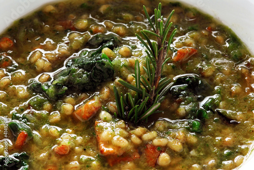 Foto: Minestra d'orzo all'ortica Barley soup with nettle Minestra d'orzo all'ortica Barley soup with nettle