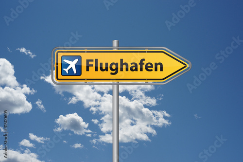 Photo: Hier geht´s zum Flughafen Hier geht´s zum Flughafen