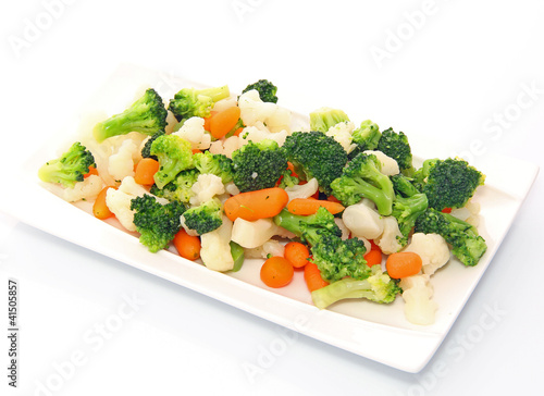 Photo: Assiette de légumes vapeur Assiette de légumes vapeur