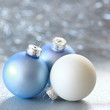 eisblaue Weihnachtskugeln - pur eisblaue Weihnachtskugeln - pur