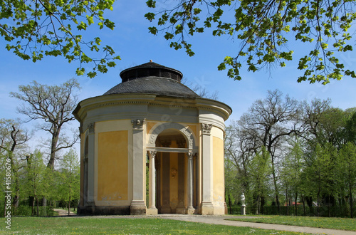 Foto: Pavillion im Schlossgarten Rheinsberg (Brandenburg) Pavillion im Schlossgarten Rheinsberg (Brandenburg)