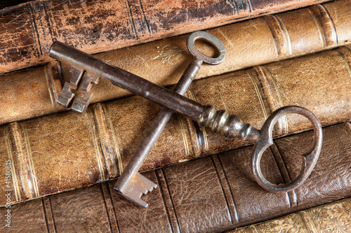 Photo: Censorship with rusty keys Censorship with rusty keys