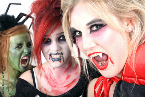 Photo: Vampire und Hexen Vampire und Hexen