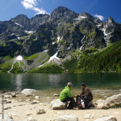 Photo: ćouple in the mountains ćouple in the mountains