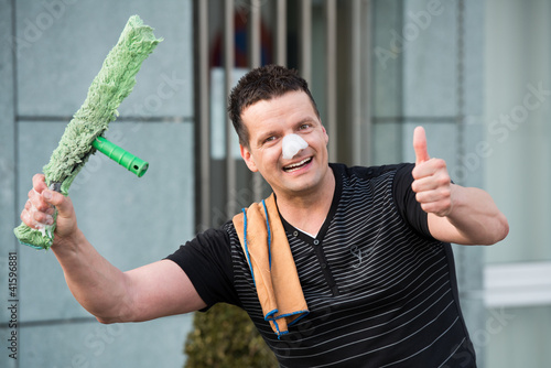 Photo: humorvoller gebäudereiniger humorvoller gebäudereiniger