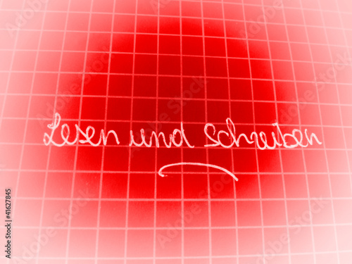 Foto: Lesen und Schreiben... Lesen und Schreiben...