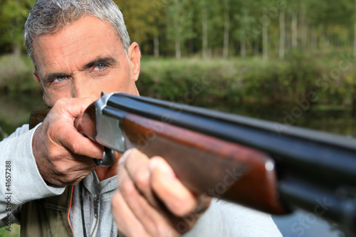 Photo: hunter shooting hunter shooting