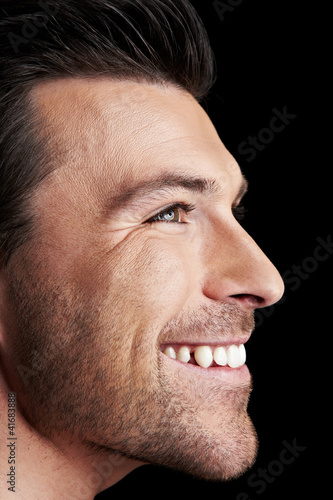 Photo: Lachender Mann im Profil Lachender Mann im Profil