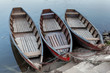 Fischerboote am Flussufer