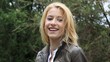 Junge blonde Frau Junge blonde Frau