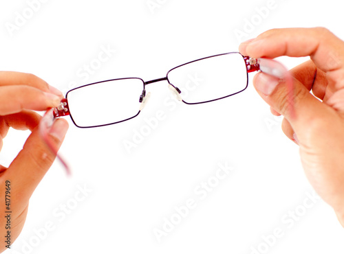 Foto: Hands holding glasses Hands holding glasses