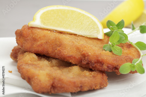Foto: Schweineschnitzel mit Zitrone Schweineschnitzel mit Zitrone