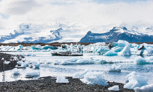 Photo: Icebergs at Jokulsarlon. Iceland Icebergs at Jokulsarlon. Iceland