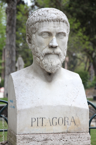 Photo: Pythagoras bust sculpture in Villa Borghese, Rome Pythagoras bust sculpture in Villa Borghese, Rome