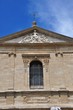 LAMBESC : FRONTON DE L'EGLISE