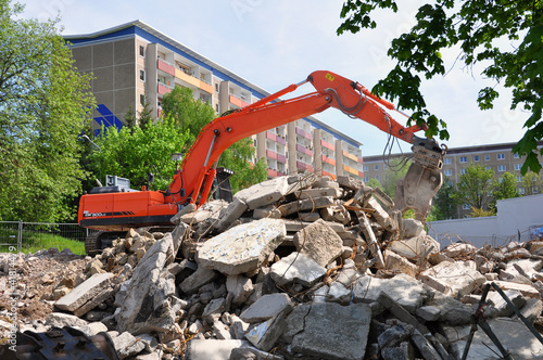 Foto: Abriss Plattenbau Abriss Plattenbau