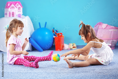 Photo: Kids playing Kids playing