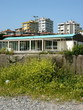 Strandpavillon am Ufer des Bosporus in Istanbul Kadiköy Strandpavillon am Ufer des Bosporus in Istanbul Kadiköy
