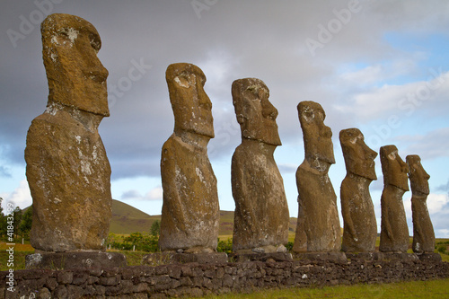 Photo: Ahu Akivi, Rapa Nui. Ahu Akivi, Rapa Nui.