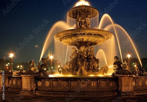 Photo: Fountain, Place de la Concorde, Paris © Arena Photo UK Fountain, Place de la Concorde, Paris © Arena Photo UK
