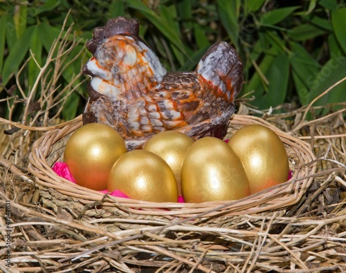 Photo: oeufs d'or et sa poule oeufs d'or et sa poule